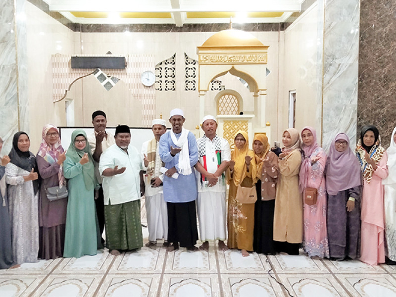 REFLEKSI KELAHIRAN RASULULLAH SAW 1445 H | Silaturahmi dan Sinergitas Mendidik Anak Dalam Bingkai Madrasah Terpadu