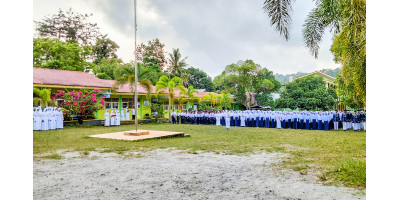 UPACARA BENDERA SEKALIGUS PELANTIKAN KETUA DAN WAKIL KETAU OSIM 2023/2024