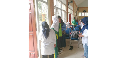 Aksi GIZI di Sekolah MTs Negeri 1 Maluku Tengah