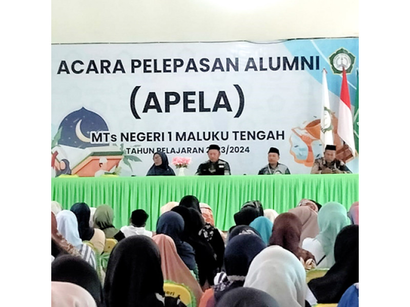 PEMBAGIAN RAPOT HASIL BELAJAR PESERTA DIDIK KELAS VII DAN VIII SEMESTER GENAP