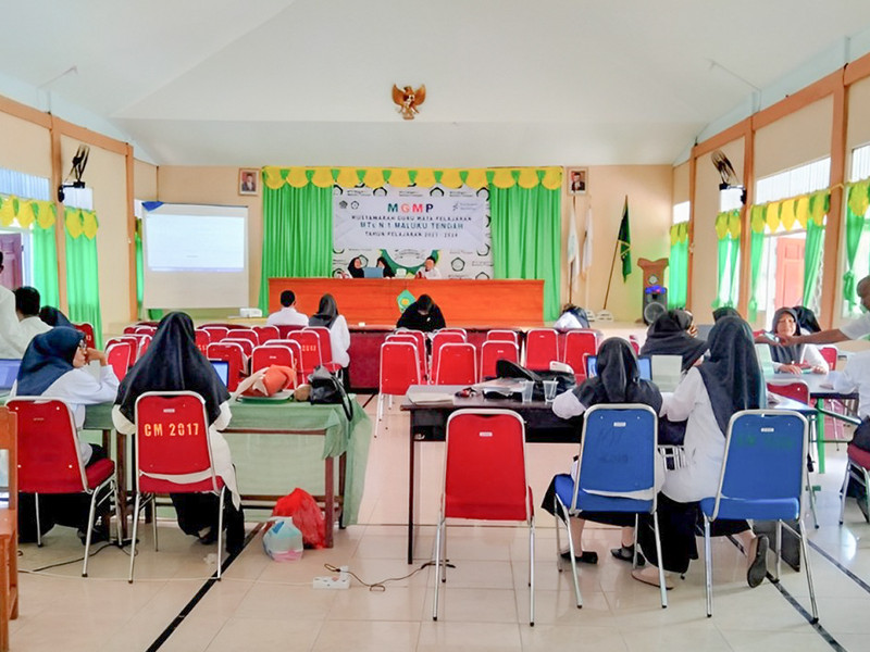 RAPAT PLENO PENYUSUNAN SOAL ASESMEN MADRASAH